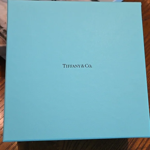 Tiffany & Co. Blue Box Empty - Picture 7 of 8